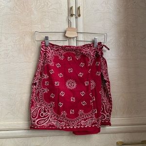 VINTAGE RED BANDANA SIDE WRAP SKIRT